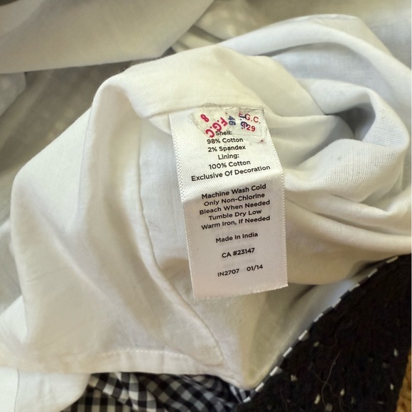 Talbots 10 Petite Black & White Gingham Cotton Dress with eyelet trim - Picture 6 of 7